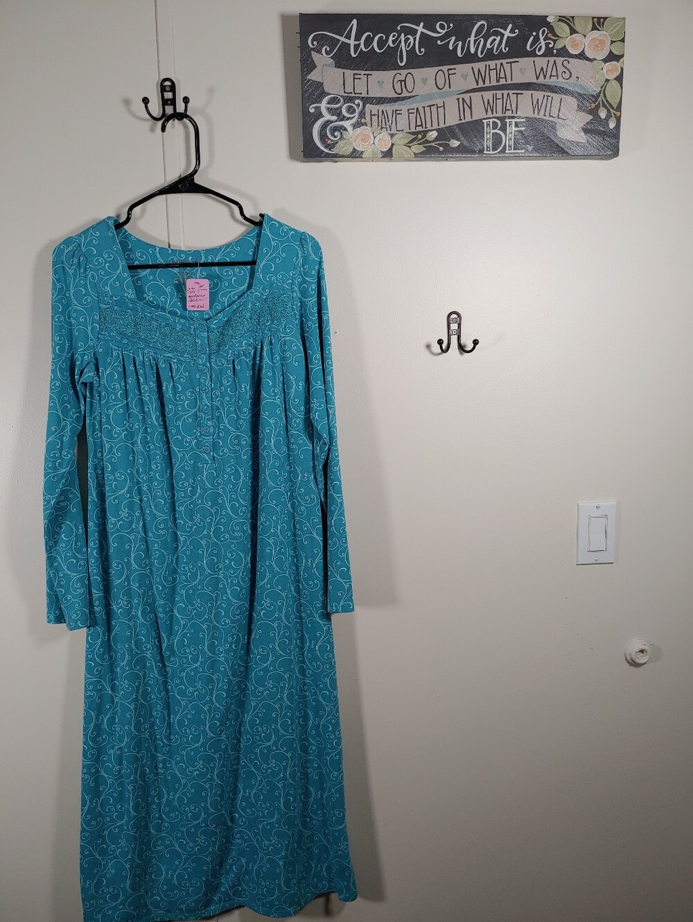 NWOT Croft & Barrow Medium Blue Swirl Long Sleeve Nightgown